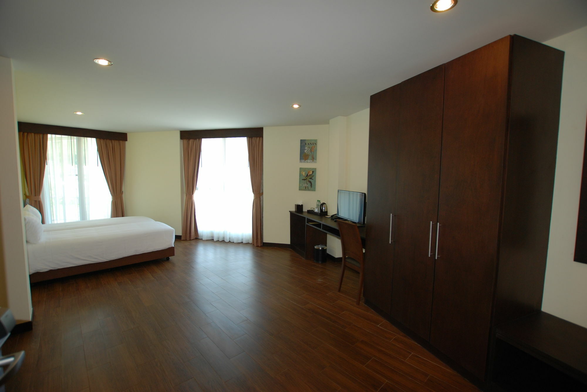 Paksaa Boutique Hotel Patong Kültér fotó