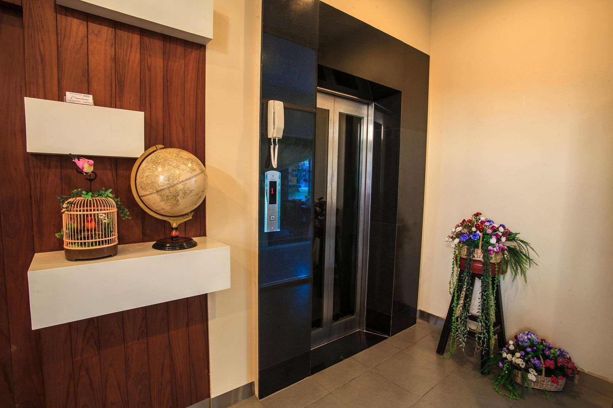 Paksaa Boutique Hotel Patong Kültér fotó